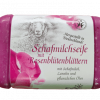 Schafmilchseife mit Rosenblüttenblättern